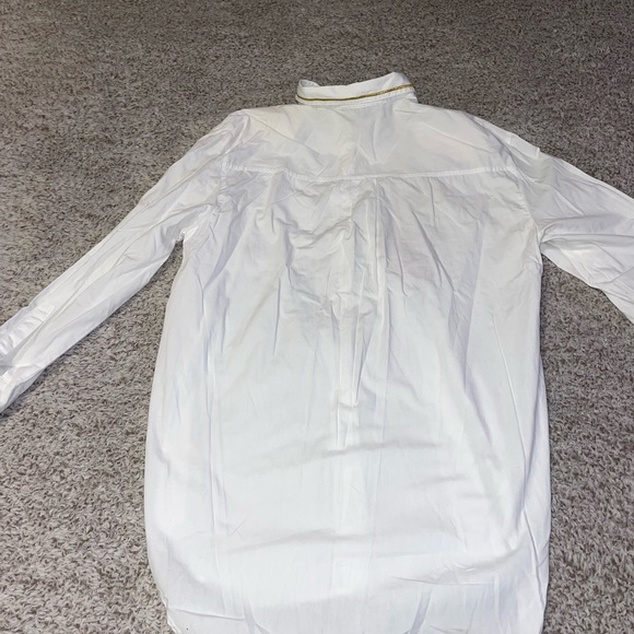 SK Wear white long sleeve shirt with gold buttons and designs size medium - Picture 4 of 9